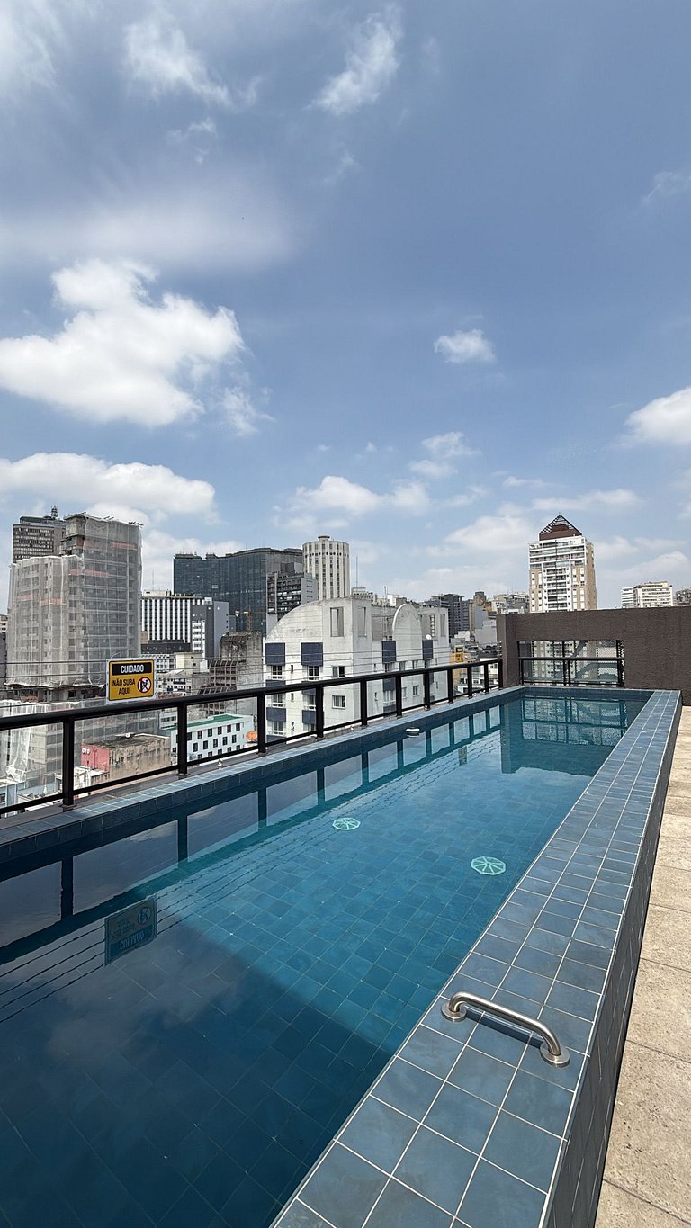 Studio Moderno com Sacada no coração de São Paulo